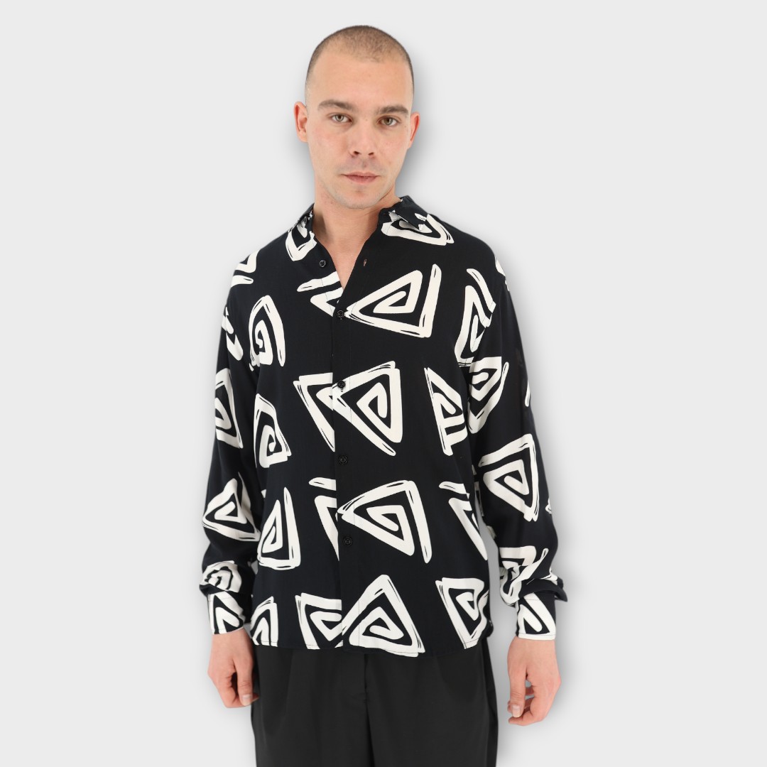 REGULAR SHIRT - ΜΑΥΡΟ ΜΕ ΜΟΤΙΒΟ